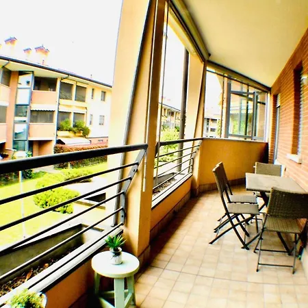 La Maison Rose Apartment Zibido San Giacomo